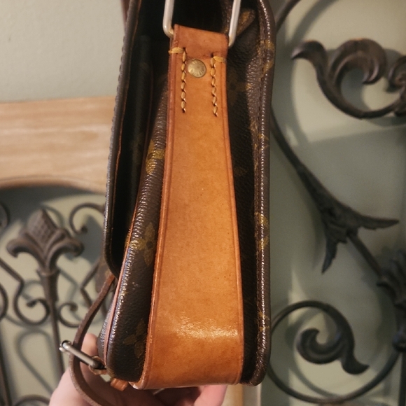 Louis Vuitton Brown Crossbody Bag - Picture 4 of 10